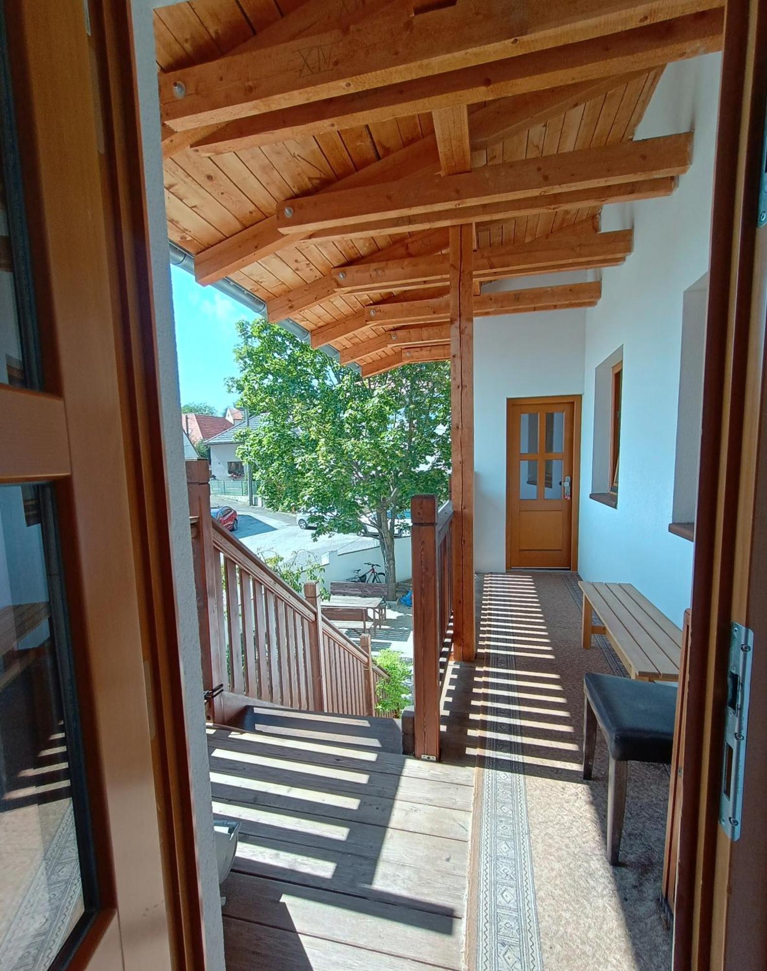Apartmany Maly Mnich Mníšek pod Brdy Екстериор снимка
