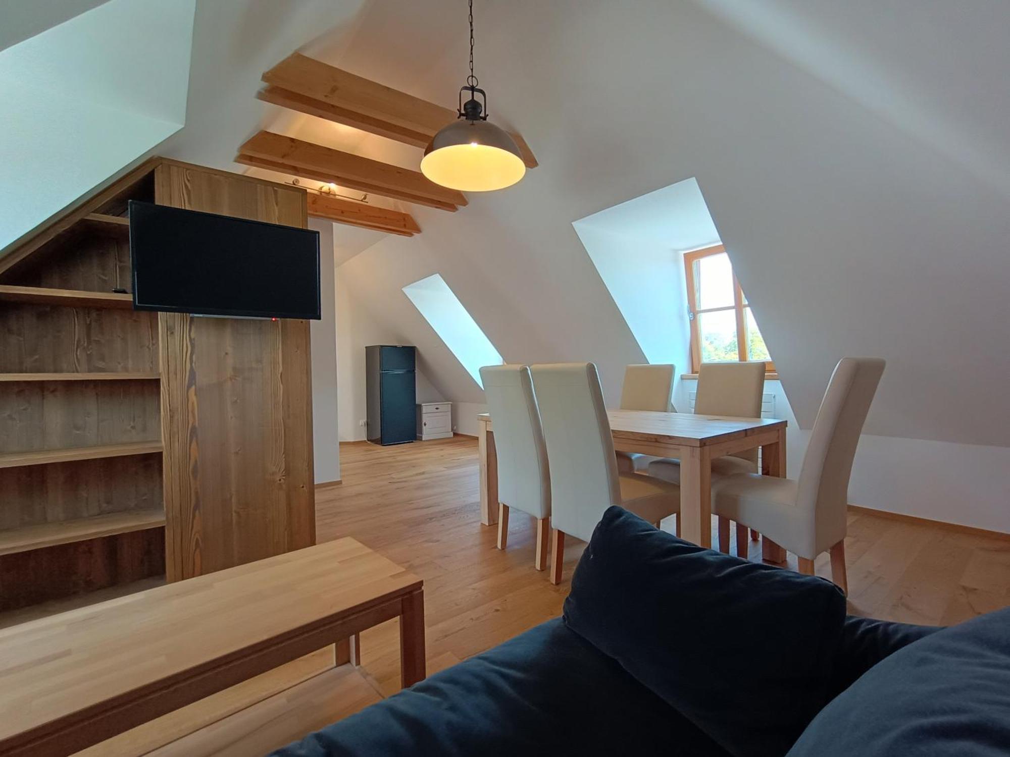 Apartmany Maly Mnich Mníšek pod Brdy Екстериор снимка