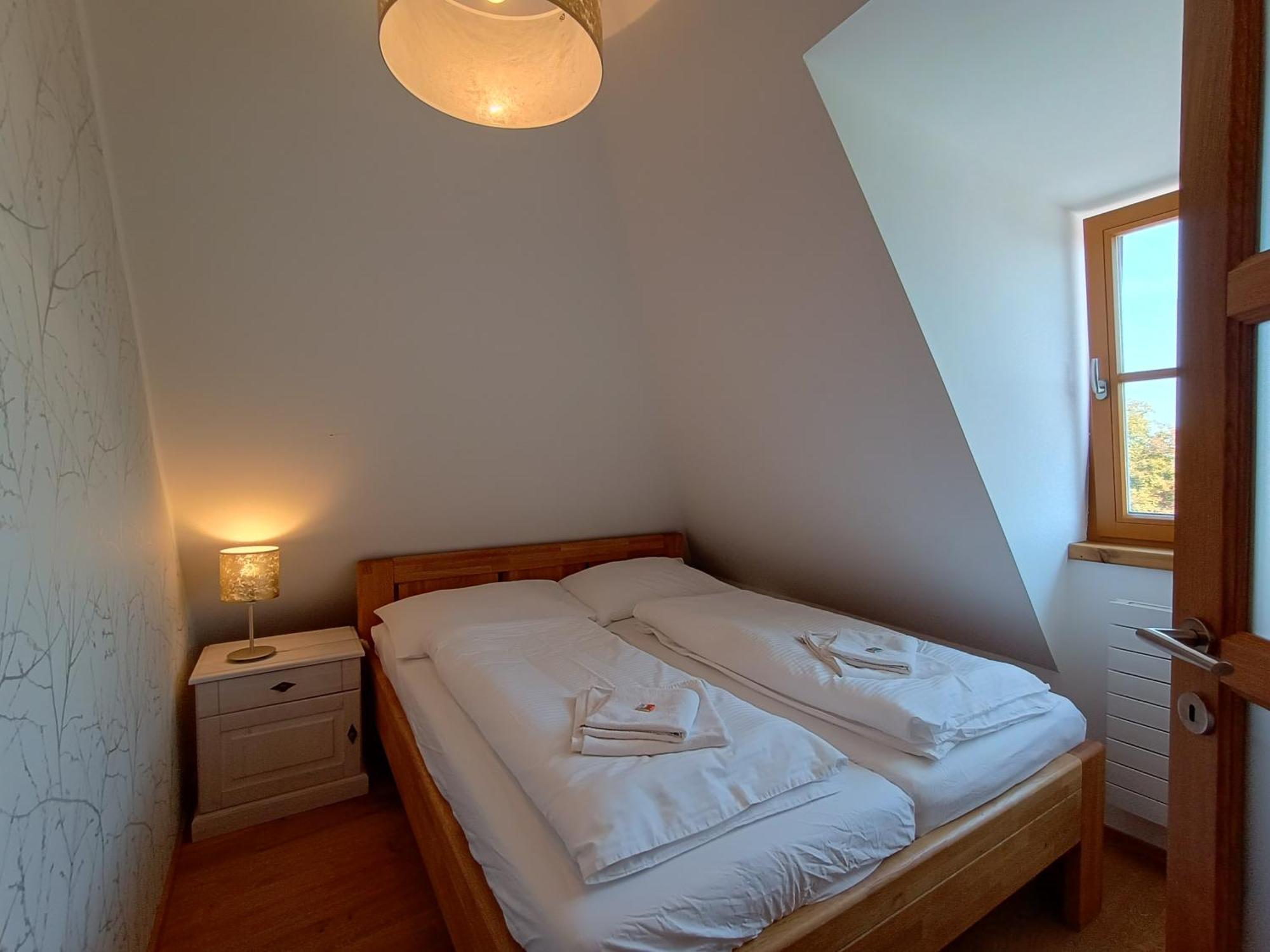 Apartmany Maly Mnich Mníšek pod Brdy Екстериор снимка